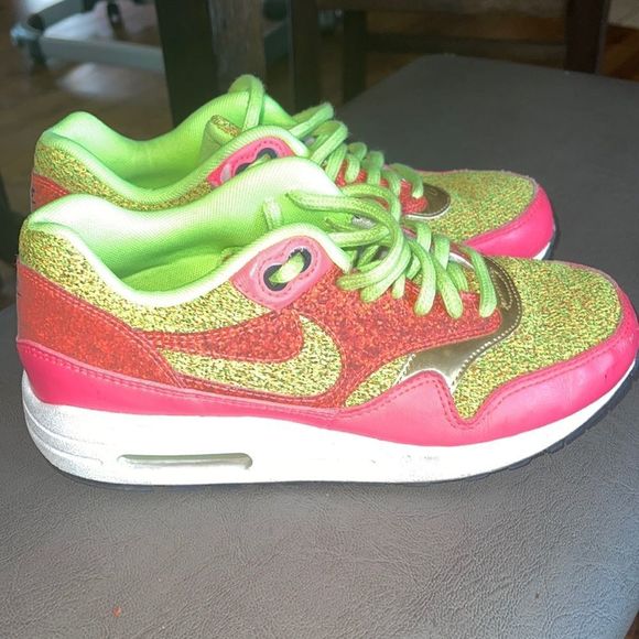 Nike Air Max Sneakers